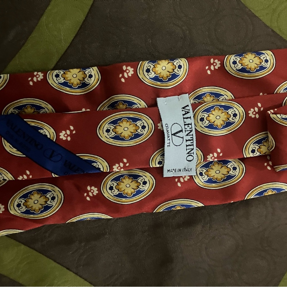 Valentino Red and Gold Patterned Tie